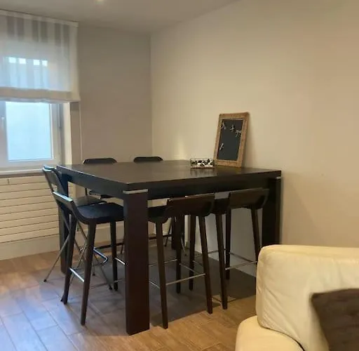 Elegant Ideal Pour 2 Personnes Lägenhet *